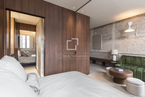 Ático de 2 dormitorios en venta en Barcelona, Cataluña, Spain № 4063 - foto 14