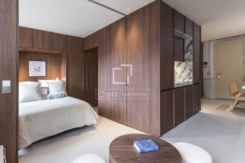 Ático de 2 dormitorios en venta en Barcelona, Cataluña, Spain № 4063 - foto 15