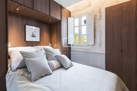 Ático de 2 dormitorios en venta en Barcelona, Cataluña, Spain № 4063 - foto 22