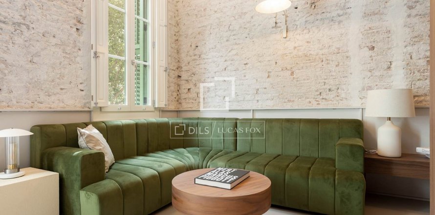 2 bedrooms apartment for sale in Barcelona, Catalonia, Spain № 4066