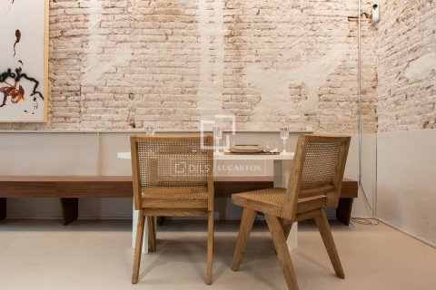 2 bedrooms apartment for sale in Barcelona, Catalonia, Spain № 4066 - photo 12