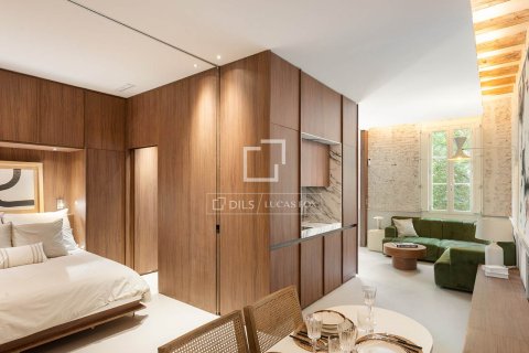 2 bedrooms apartment for sale in Barcelona, Catalonia, Spain № 4066 - photo 2