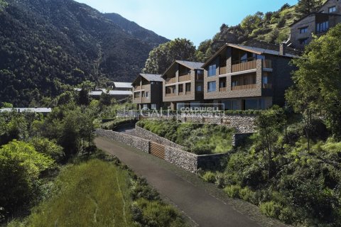 Сasa de 4 dormitorios en venta en Principado De Andorra (Ninguna Poblacion Tiene C.P.), Lérida, Cataluña, Spain № 5635 - foto 16