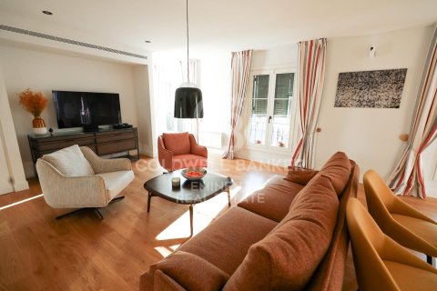 2 bedrooms apartment for sale in Barcelona, Catalonia, Spain № 5631 - photo 8