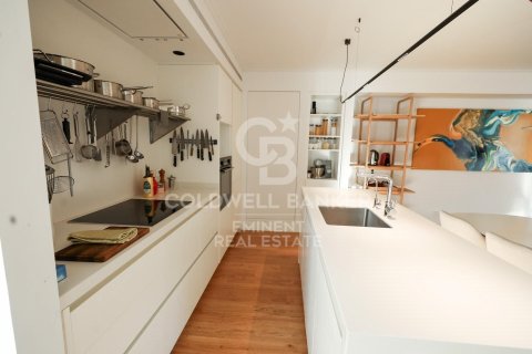 2 bedrooms apartment for sale in Barcelona, Catalonia, Spain № 5631 - photo 3