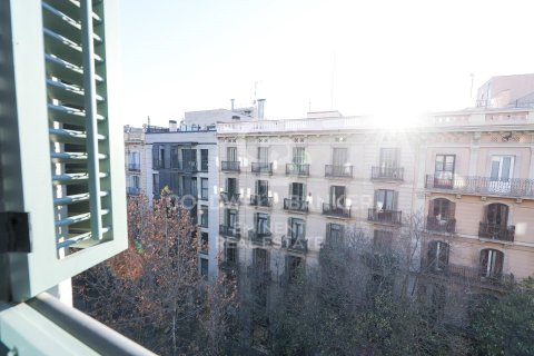 2 bedrooms apartment for sale in Barcelona, Catalonia, Spain № 5631 - photo 23