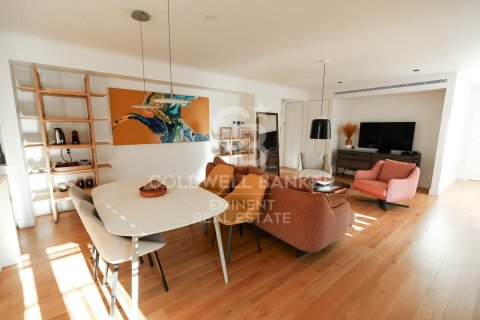 2 bedrooms apartment for sale in Barcelona, Catalonia, Spain № 5631 - photo 9