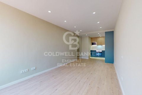 Ático de 3 dormitorios en venta en Barcelona, Cataluña, Spain № 5633 - foto 18