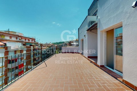 Ático de 3 dormitorios en venta en Barcelona, Cataluña, Spain № 5633 - foto 6