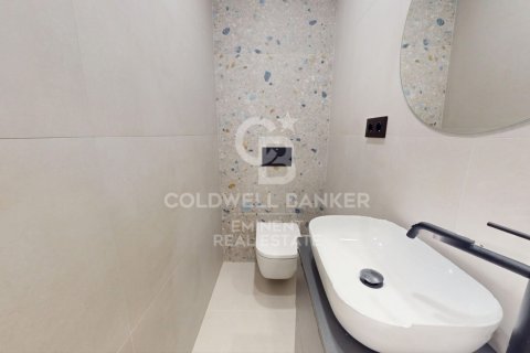 Ático de 3 dormitorios en venta en Barcelona, Cataluña, Spain № 5633 - foto 24