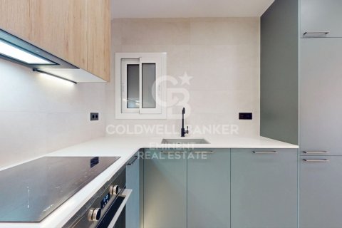 Ático de 3 dormitorios en venta en Barcelona, Cataluña, Spain № 5633 - foto 11