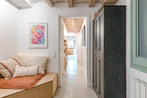 Apartamento de 3 dormitorios en venta en Barcelona, Cataluña, Spain № 6430 - foto 26