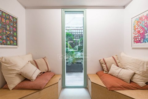 Apartamento de 3 dormitorios en venta en Barcelona, Cataluña, Spain № 6430 - foto 25