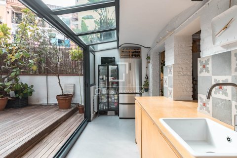 Apartamento de 3 dormitorios en venta en Barcelona, Cataluña, Spain № 6430 - foto 8