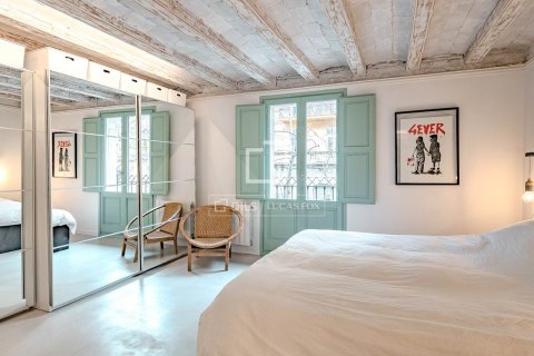 Apartamento de 3 dormitorios en venta en Barcelona, Cataluña, Spain № 6430 - foto 13