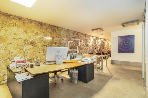 Apartamento de 2 dormitorios en venta en Barcelona, Cataluña, Spain № 6424 - foto 13
