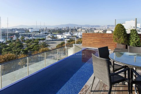 Ático de 4 dormitorios en venta en Barcelona, Cataluña, Spain № 6426 - foto 2