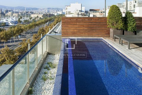 Ático de 4 dormitorios en venta en Barcelona, Cataluña, Spain № 6426 - foto 4