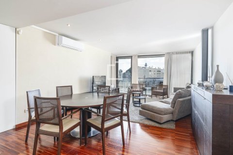 Ático de 4 dormitorios en venta en Barcelona, Cataluña, Spain № 6426 - foto 15