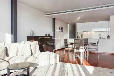 Ático de 4 dormitorios en venta en Barcelona, Cataluña, Spain № 6426 - foto 6