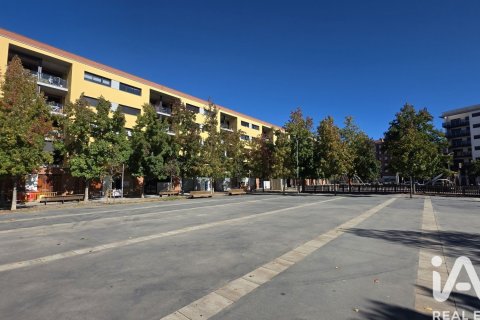Apartamento de 3 dormitorios en venta en Girona, Gerona, Cataluña, Spain № 4839 - foto 27
