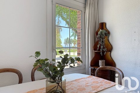Casa adosada de 5 dormitorios en venta en El Masnou, Barcelona, Cataluña, Spain № 4835 - foto 4