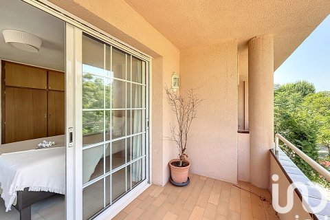Casa adosada de 5 dormitorios en venta en El Masnou, Barcelona, Cataluña, Spain № 4835 - foto 15