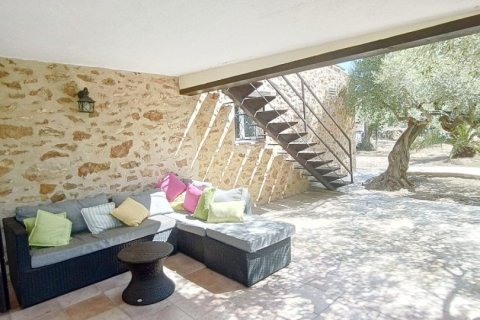 Сasa de 4 dormitorios en venta en L'Ametlla de Mar, Tarragona, Cataluña, Spain № 4838 - foto 30