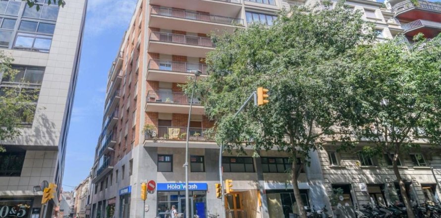 Estudio en venta en Barcelona, Cataluña, Spain № 2530
