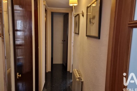 Apartamento de 2 dormitorios en alquiler en Barcelona, Cataluña, Spain № 8310 - foto 14