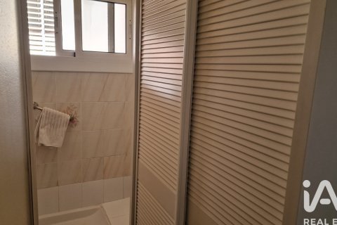 Apartamento de 2 dormitorios en alquiler en Barcelona, Cataluña, Spain № 8310 - foto 10