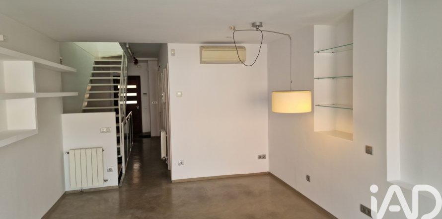 Сasa de 3 dormitorios en alquiler en Sant Just Desvern, Barcelona, Cataluña, Spain № 8311