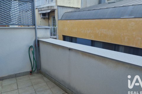 Сasa de 3 dormitorios en alquiler en Sant Just Desvern, Barcelona, Cataluña, Spain № 8311 - foto 4
