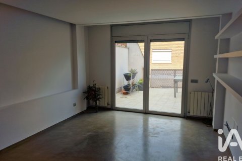 Сasa de 3 dormitorios en alquiler en Sant Just Desvern, Barcelona, Cataluña, Spain № 8311 - foto 28