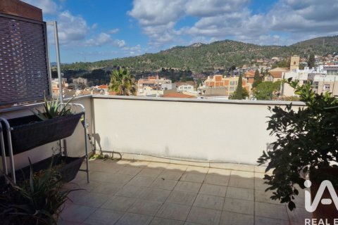 Сasa de 3 dormitorios en alquiler en Sant Just Desvern, Barcelona, Cataluña, Spain № 8311 - foto 7