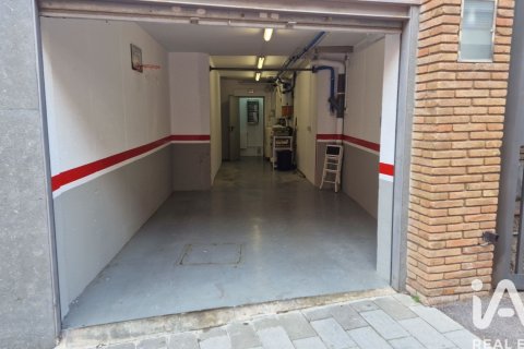Сasa de 3 dormitorios en alquiler en Sant Just Desvern, Barcelona, Cataluña, Spain № 8311 - foto 2