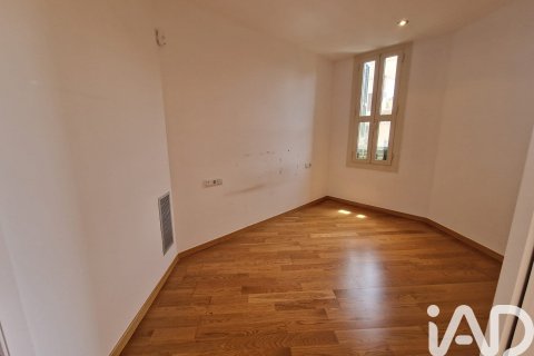 Apartamento de 2 dormitorios en venta en Barcelona, Cataluña, Spain № 8313 - foto 13
