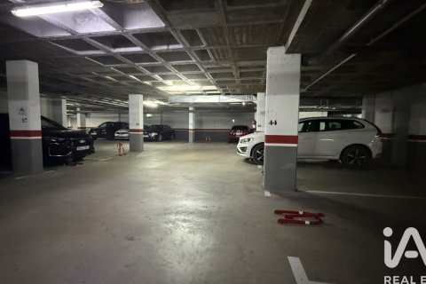 121 sq.m. office for rent in Lleida, Catalonia, Spain № 8308 - photo 14