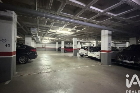 121 sq.m. office for rent in Lleida, Catalonia, Spain № 8308 - photo 12