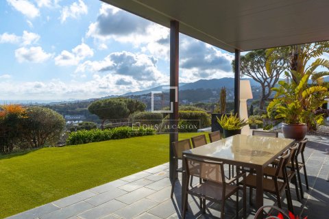 Villa de 5 dormitorios en venta en Cabrils, Barcelona, Cataluña, Spain № 6506 - foto 4