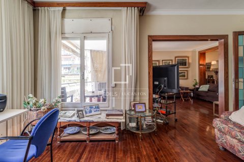 Apartamento de 6 dormitorios en venta en Barcelona, Cataluña, Spain № 6504 - foto 5