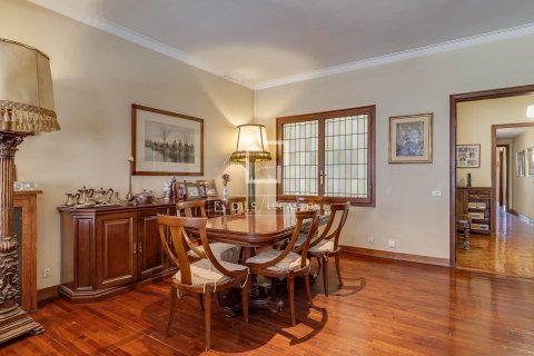 Apartamento de 6 dormitorios en venta en Barcelona, Cataluña, Spain № 6504 - foto 9