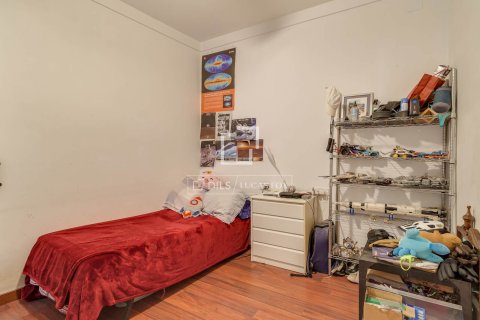 Apartamento de 6 dormitorios en venta en Barcelona, Cataluña, Spain № 6504 - foto 29