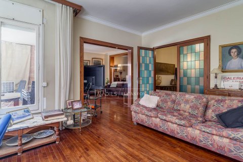 Apartamento de 6 dormitorios en venta en Barcelona, Cataluña, Spain № 6504 - foto 11