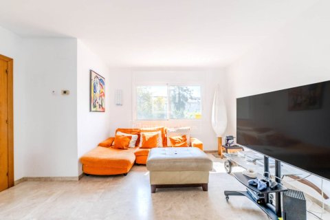 Villa de 4 dormitorios en venta en Sitges, Barcelona, Cataluña, Spain № 6509 - foto 10