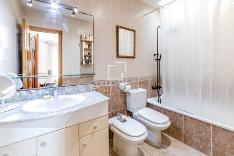 Villa de 4 dormitorios en venta en Sitges, Barcelona, Cataluña, Spain № 6509 - foto 18