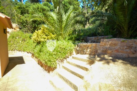 Сasa de 4 dormitorios en venta en Lloret de Mar, Gerona, Cataluña, Spain № 6677 - foto 24