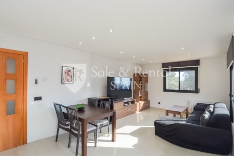 Купить дом в Санта-Сусанна, Испания с 5 спален, 226м², № 6680 - фото 4