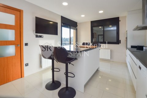 Купить дом в Санта-Сусанна, Испания с 5 спален, 226м², № 6680 - фото 11