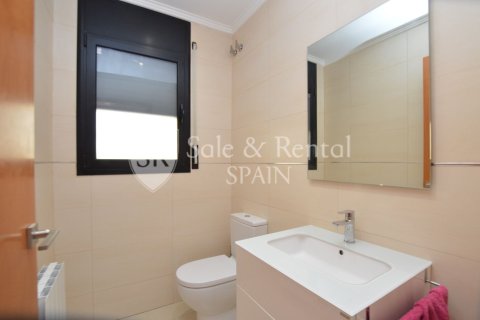 Купить дом в Санта-Сусанна, Испания с 5 спален, 226м², № 6680 - фото 18
